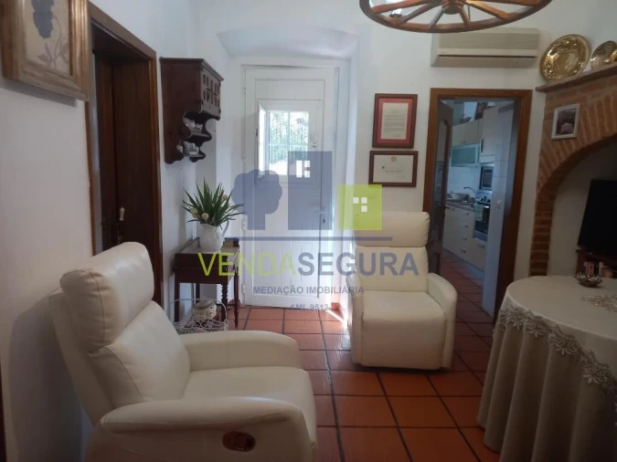 Moradia T4 para Venda em Santo Agostinho e São João Baptista e Santo Amador Foto 13