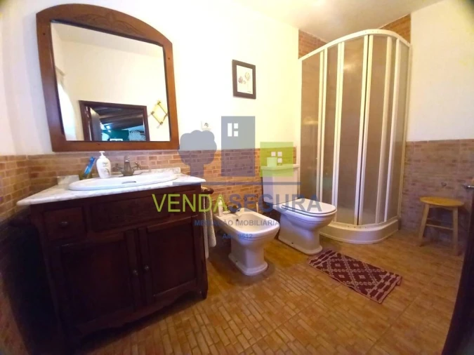 Moradia T4 para Venda em Santo Agostinho e São João Baptista e Santo Amador Foto 42