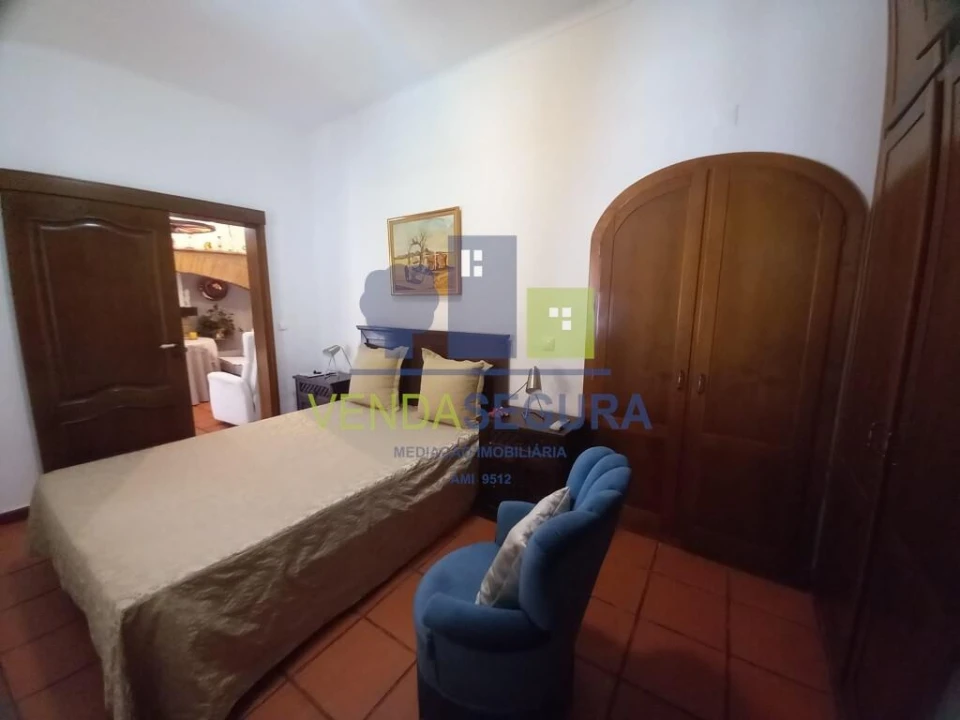 Moradia T4 para Venda em Santo Agostinho e São João Baptista e Santo Amador Foto 17