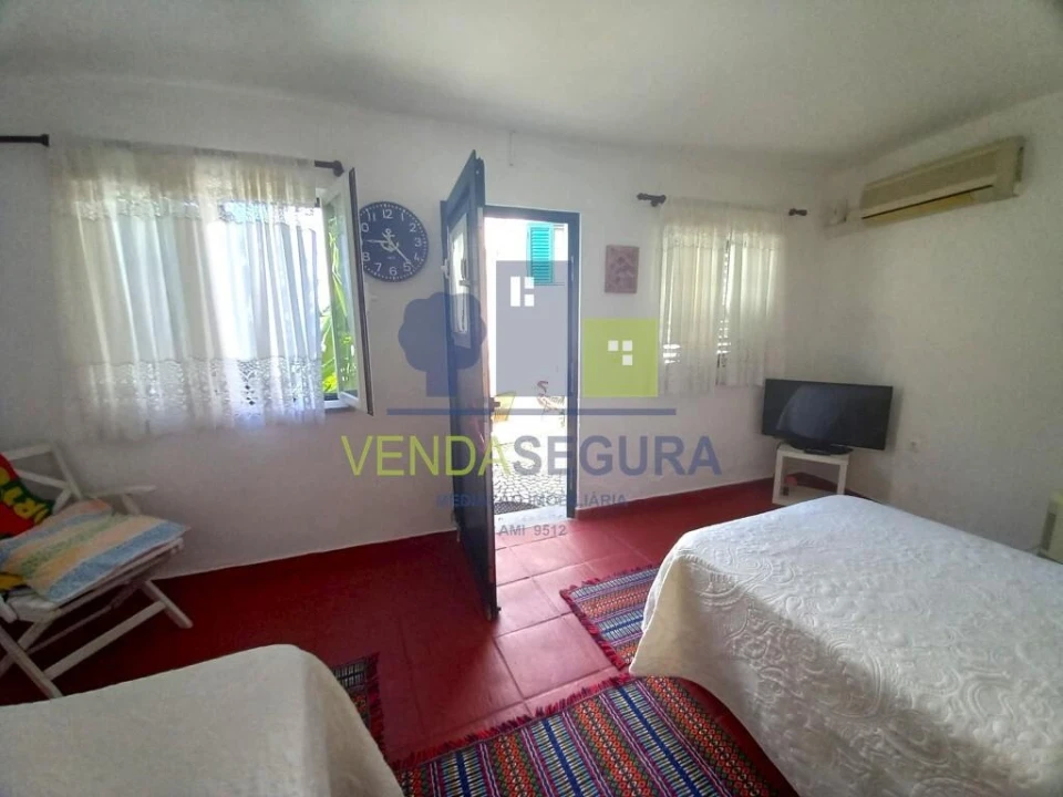 Moradia T4 para Venda em Santo Agostinho e São João Baptista e Santo Amador Foto 36