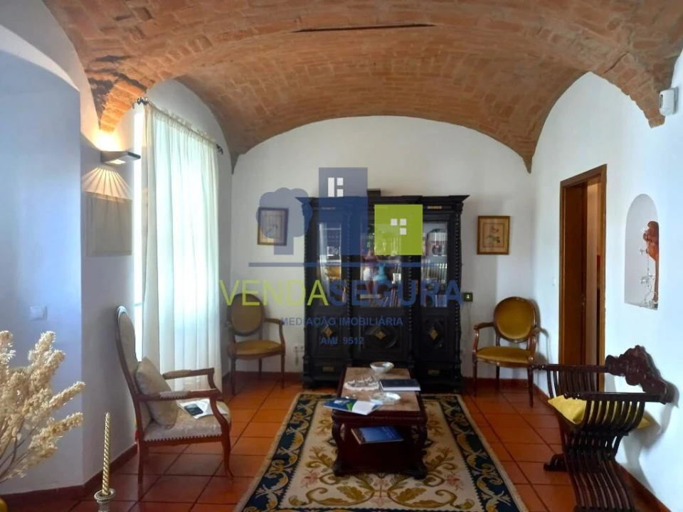 Moradia T4 para Venda em Santo Agostinho e São João Baptista e Santo Amador Foto 5