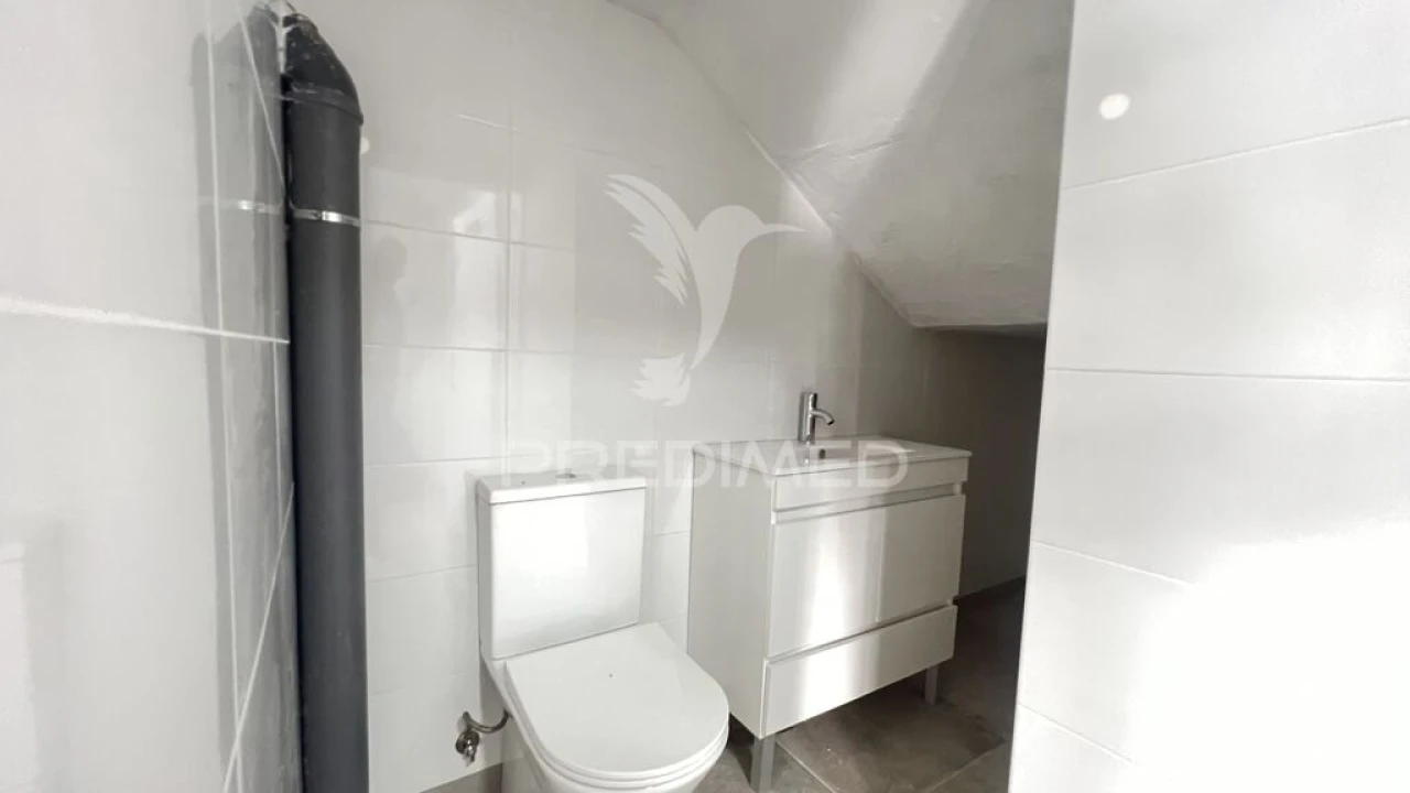 Armazém para Venda em Braga (São José de São Lázaro e São João do Souto) Foto 12