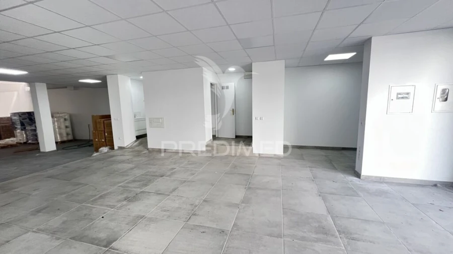 Armazém para Venda em Braga (São José de São Lázaro e São João do Souto) Foto 10