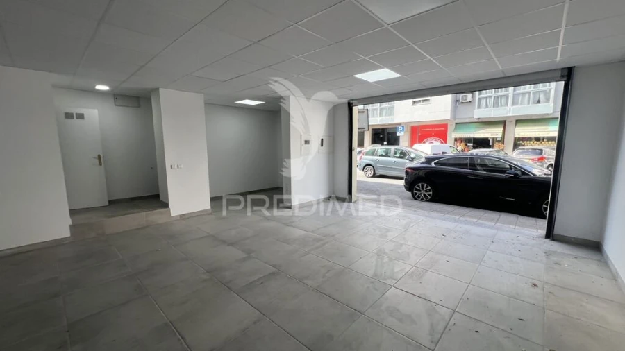 Armazém para Venda em Braga (São José de São Lázaro e São João do Souto) Foto 9