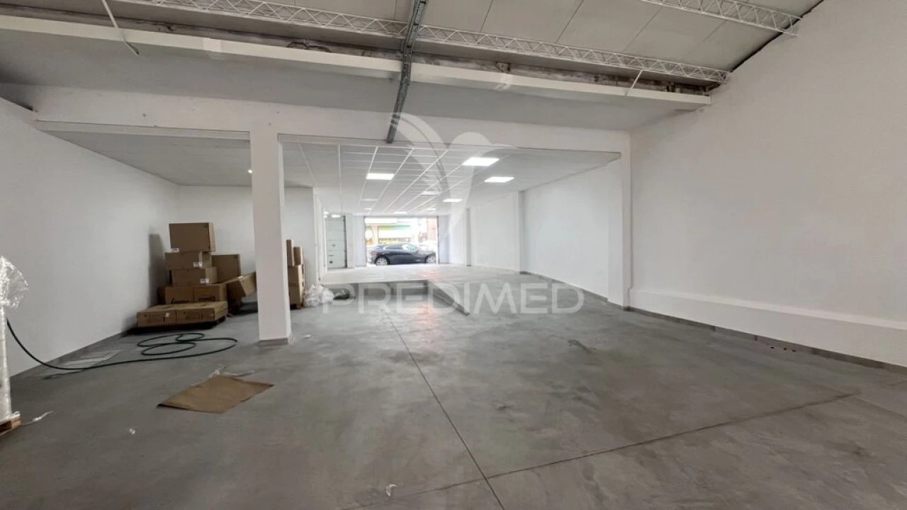 Armazém para Venda em Braga (São José de São Lázaro e São João do Souto) Foto 16
