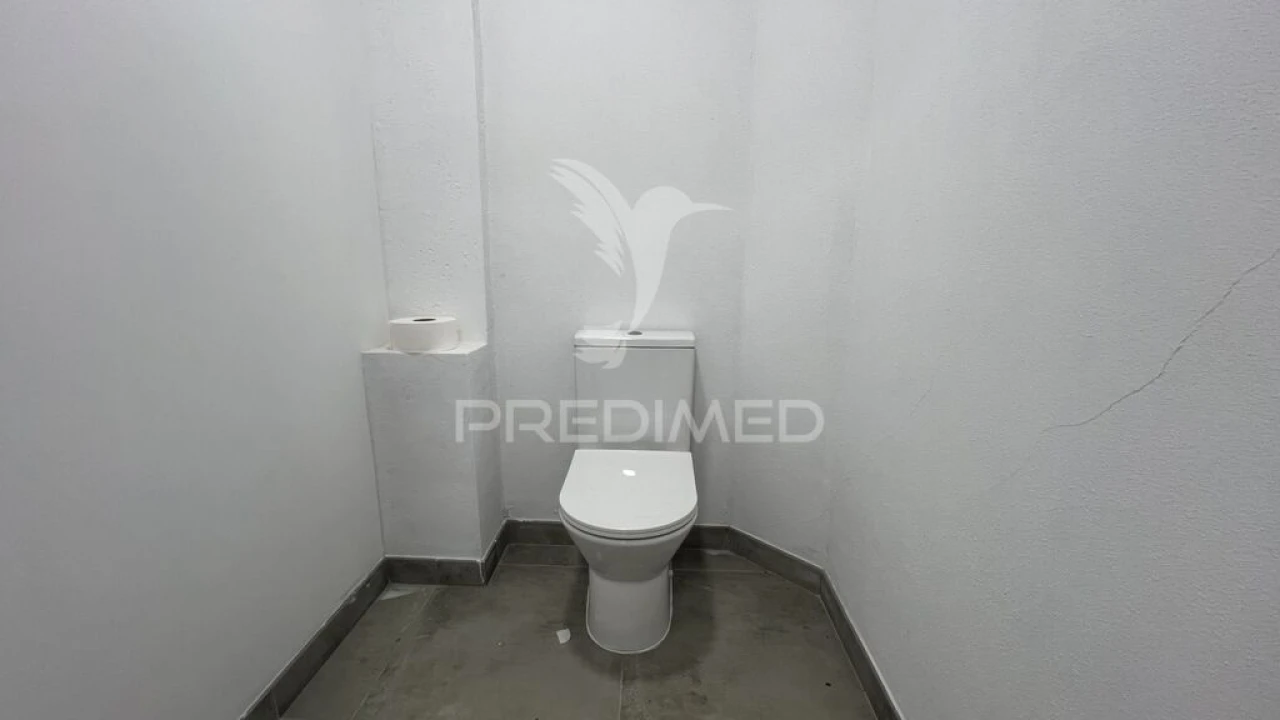 Armazém para Venda em Braga (São José de São Lázaro e São João do Souto) Foto 15