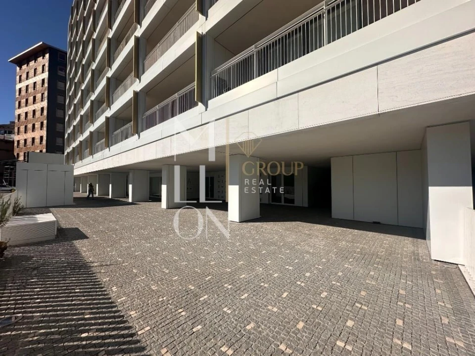 Apartamento T4 para Venda em Campanhã Foto 39