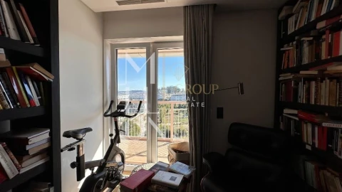 Apartamento T4 para Venda em Campanhã