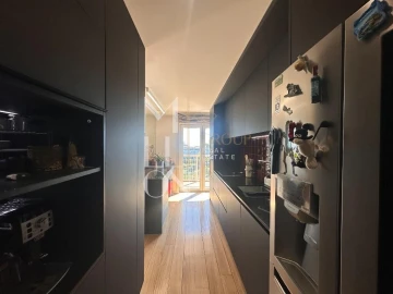 Apartamento T4 para Venda em Campanhã