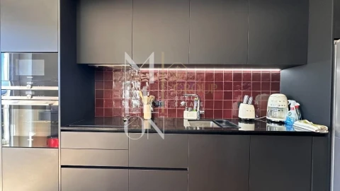 Apartamento T4 para Venda em Campanhã
