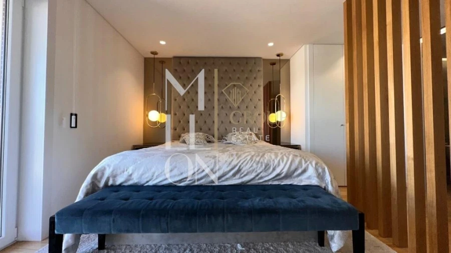 Apartamento T4 para Venda em Campanhã Foto 17