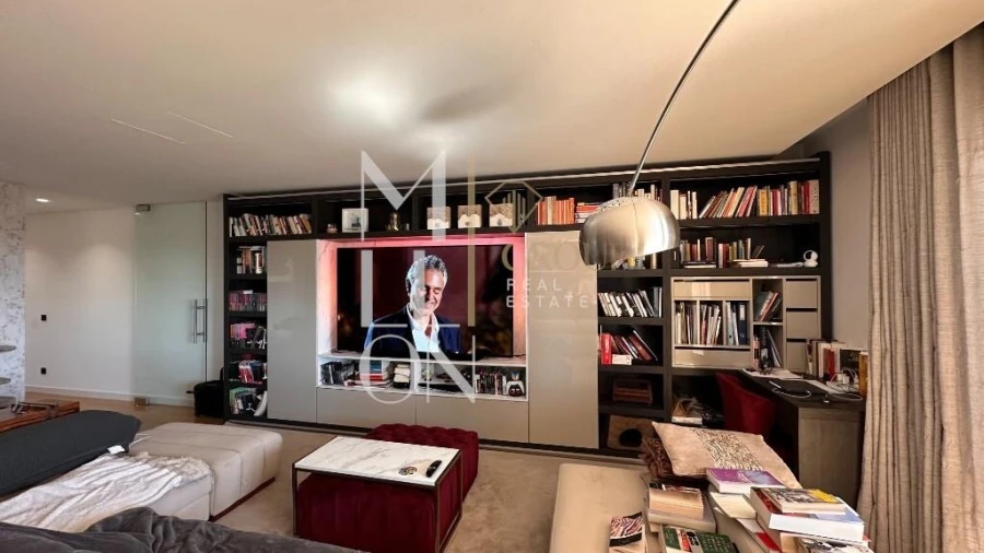 Apartamento T4 para Venda em Campanhã Foto 2