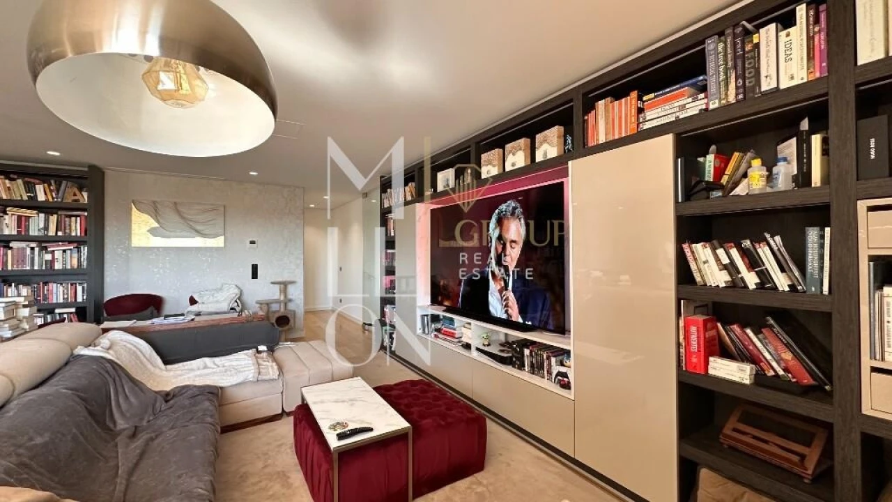 Apartamento T4 para Venda em Campanhã Foto 1