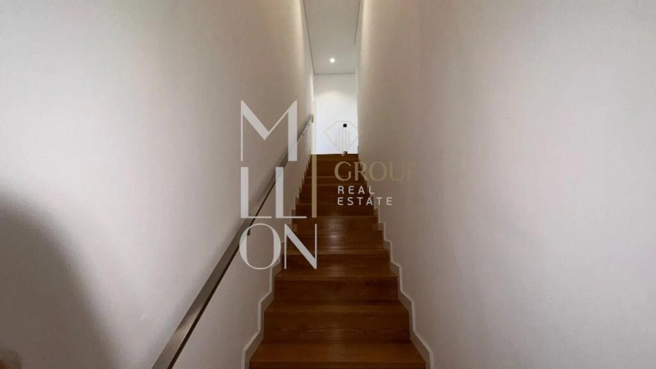 Apartamento T4 para Venda em Campanhã Foto 30