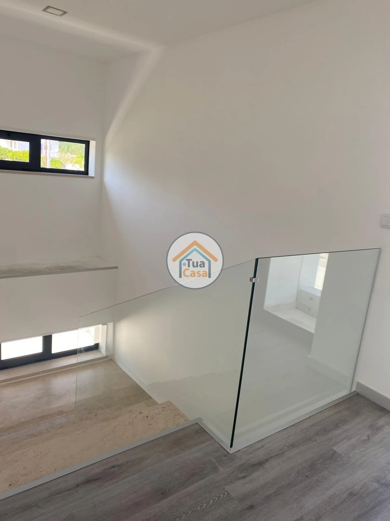 Moradia T4 para Venda em Febres Foto 29