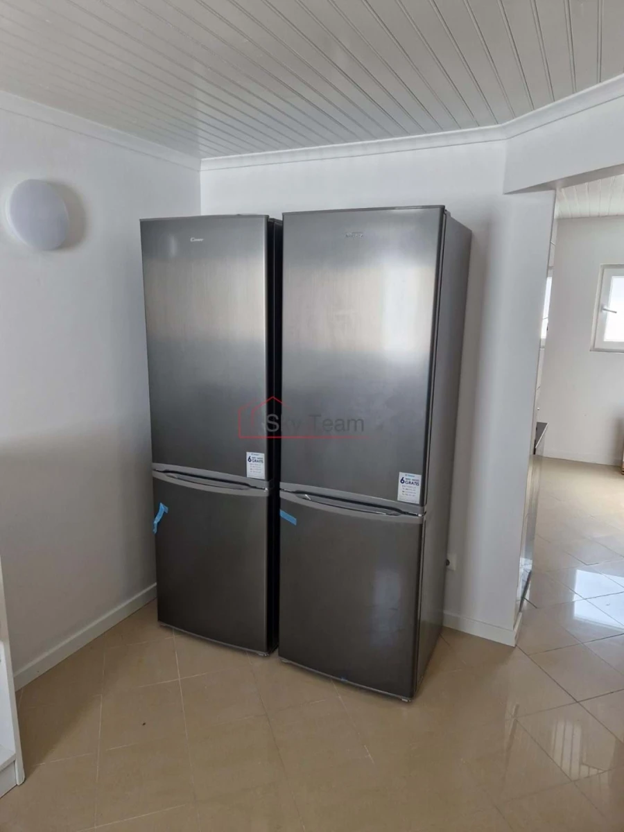 Moradia T9 para Venda em Ajuda Foto 32