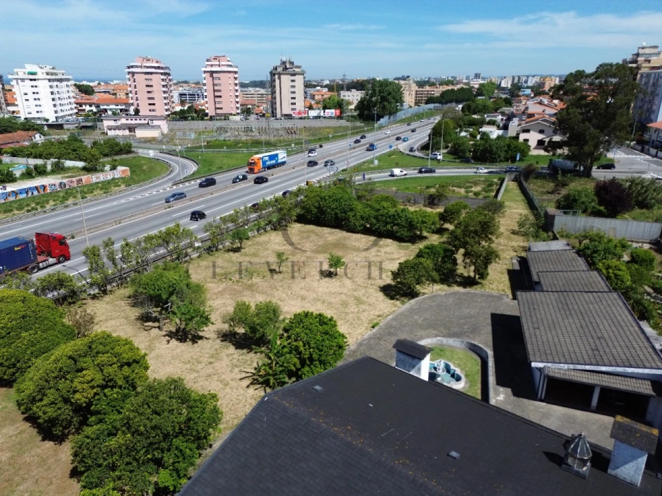 Moradia T4 para Venda em Canidelo Foto 46