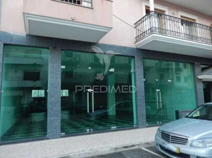 Loja para Venda em Arrimal e Mendiga Foto 8