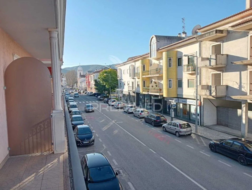 Loja para Venda em Arrimal e Mendiga Foto 11