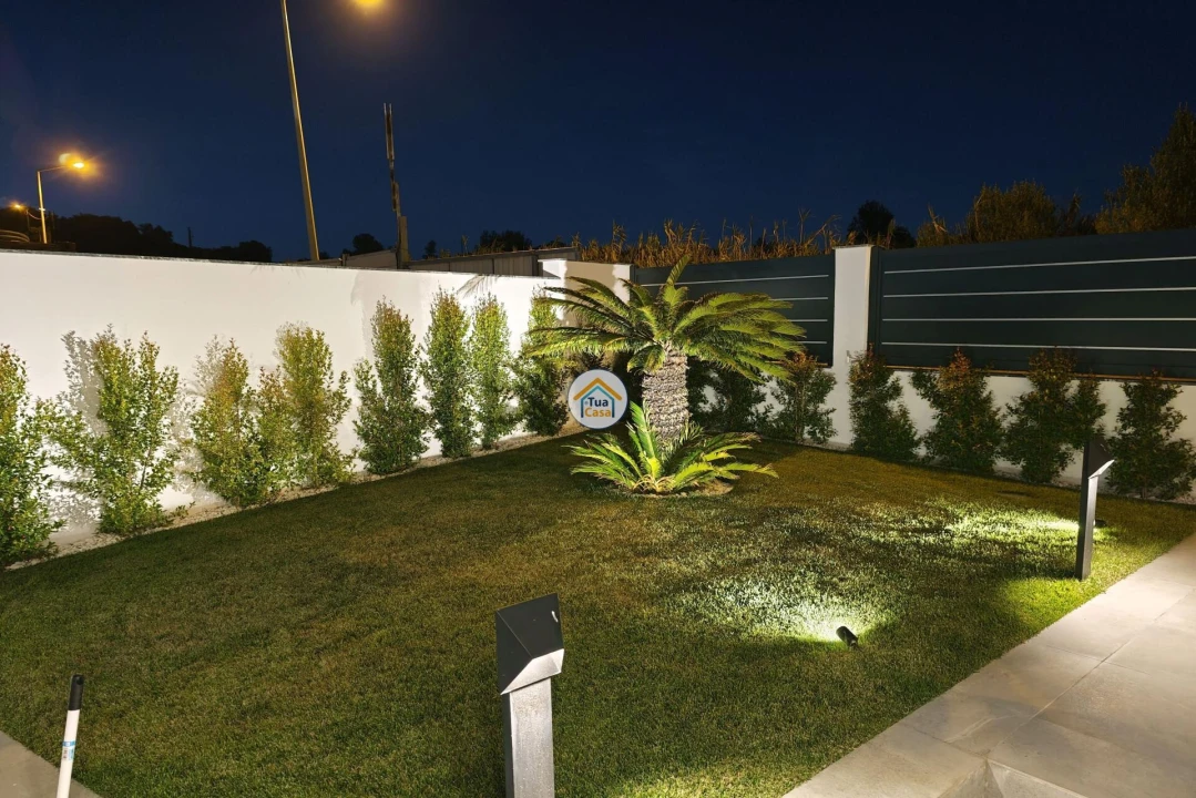 Moradia T4 para Venda em Alcabideche Foto 61