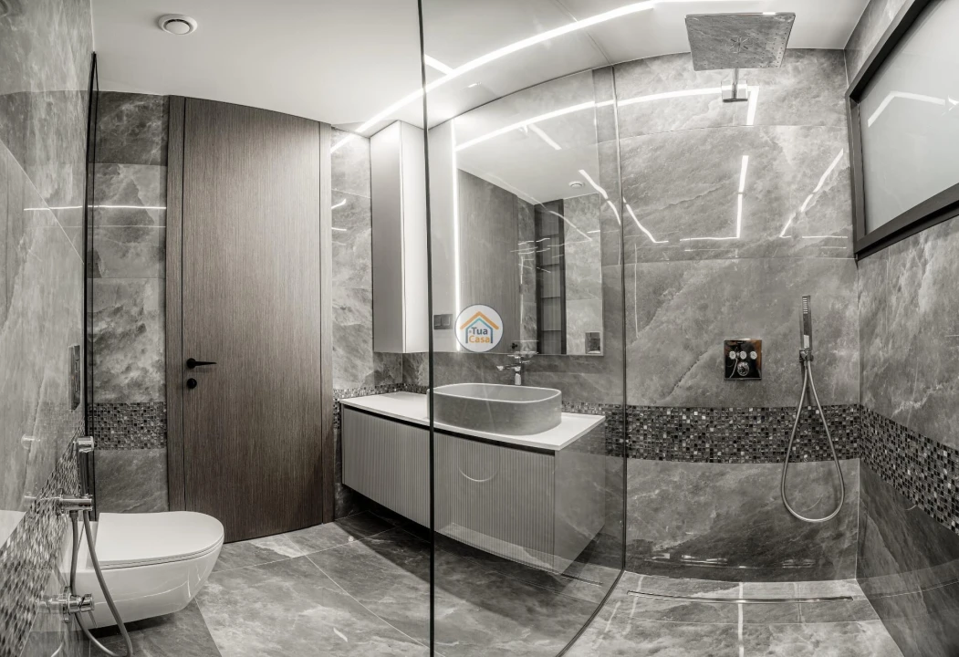 Moradia T4 para Venda em Alcabideche Foto 36