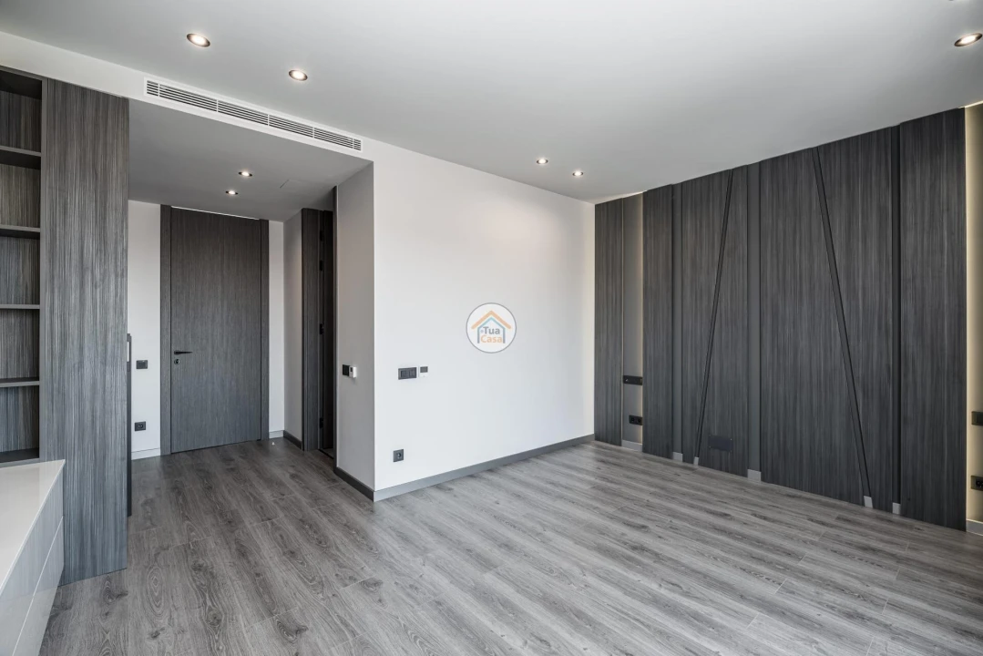 Moradia T4 para Venda em Alcabideche Foto 32