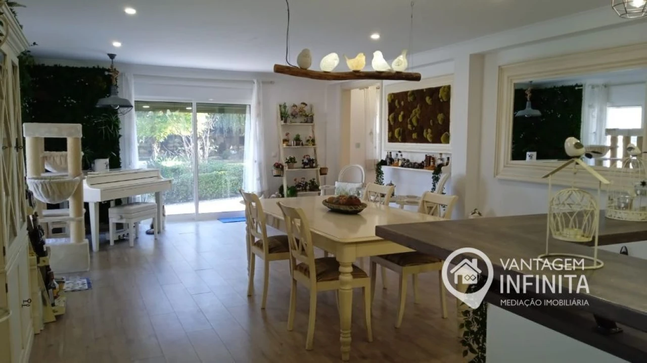 Quinta T3 para Venda em São João das Lampas e Terrugem Foto 11