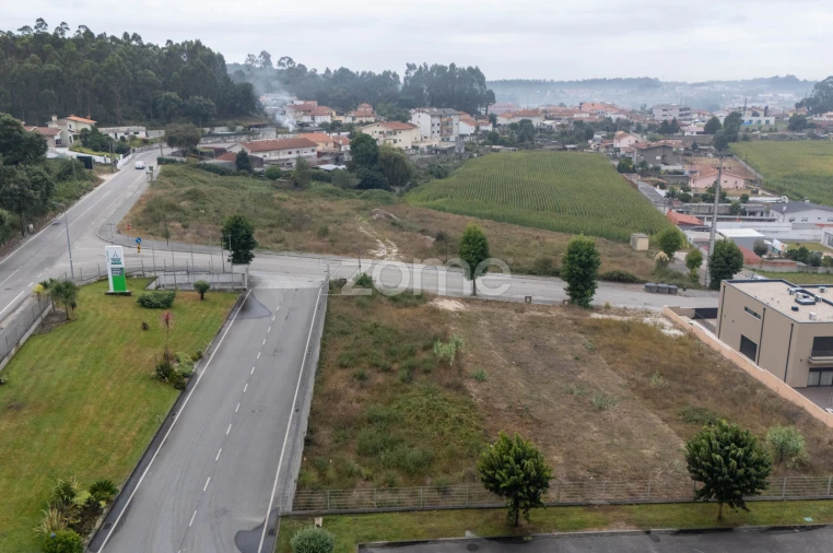 Terreno para Venda em Macieira da Maia Foto 18