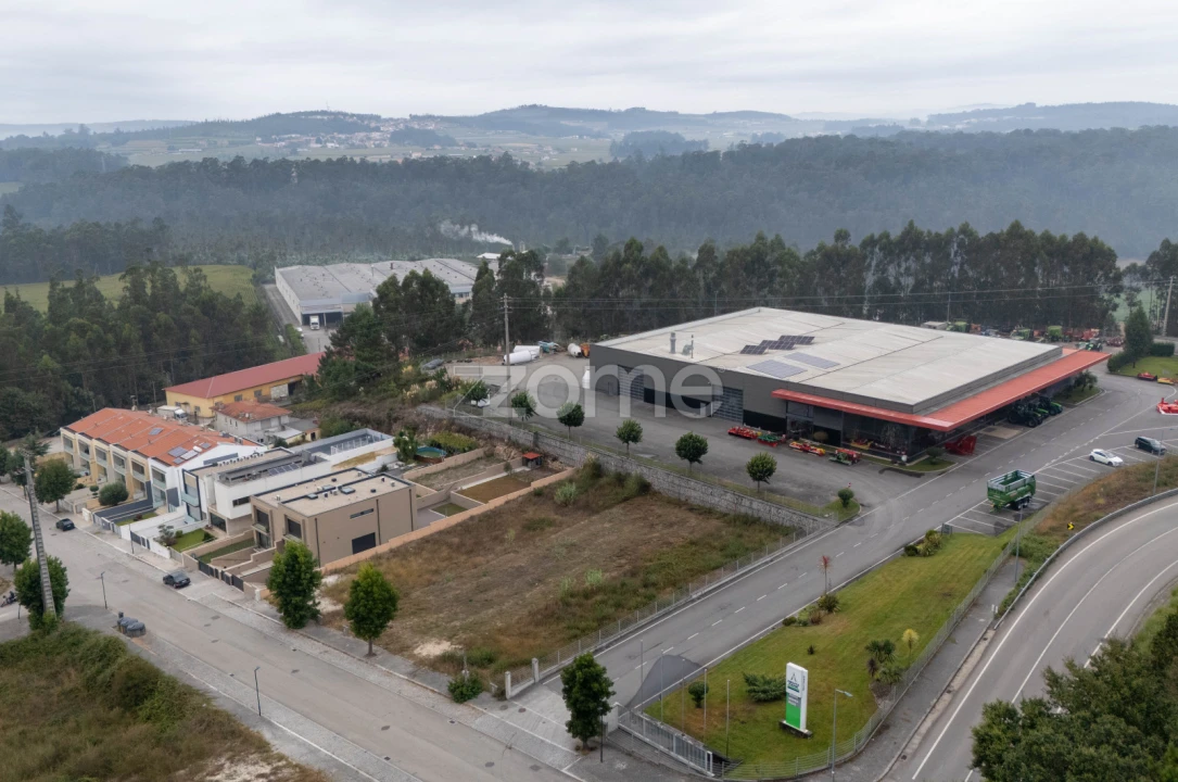 Terreno para Venda em Macieira da Maia Foto 6