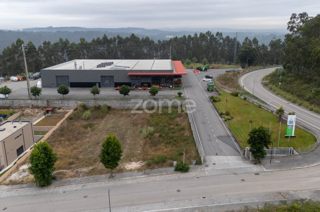 Terreno para Venda em Macieira da Maia Foto 3