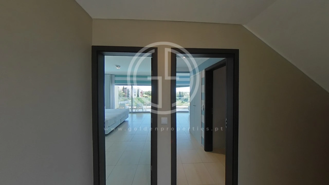 Apartamento T2 para Venda em Quarteira Foto 71