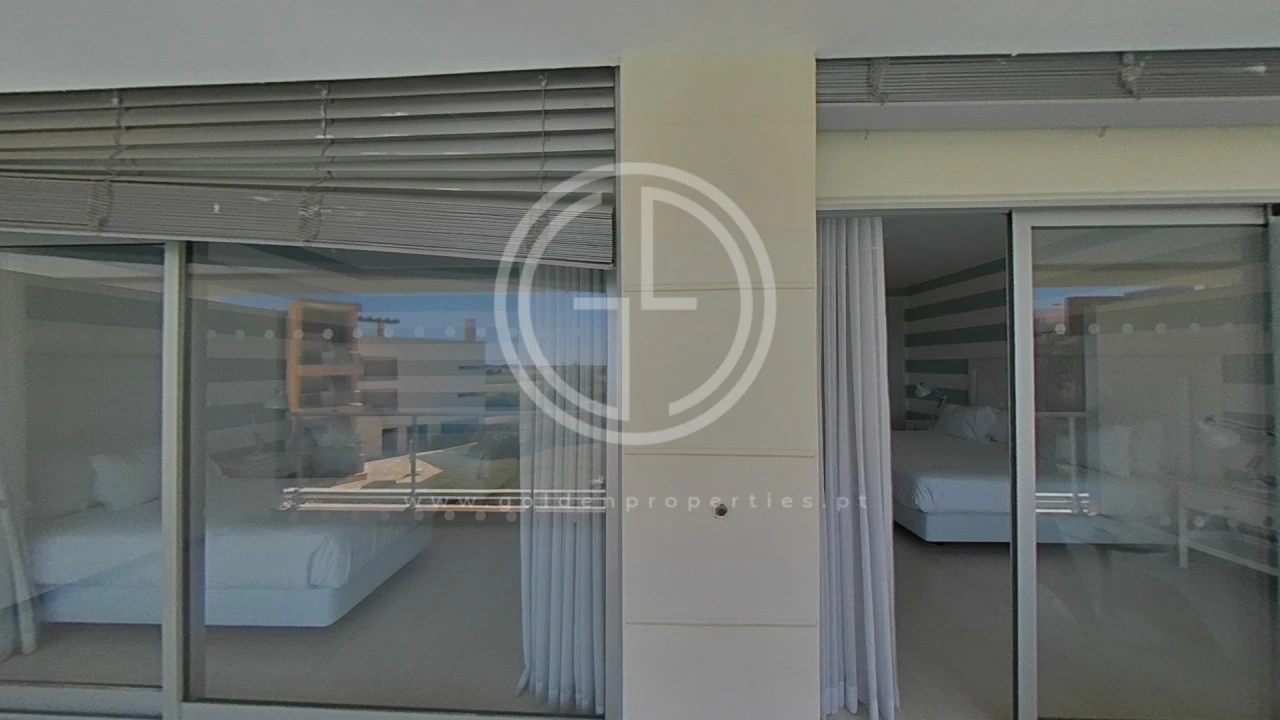 Apartamento T2 para Venda em Quarteira Foto 62