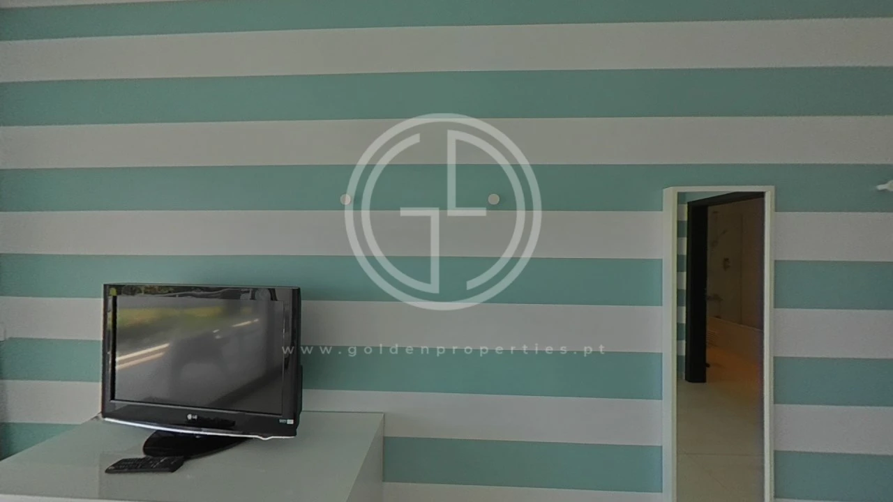 Apartamento T2 para Venda em Quarteira Foto 84
