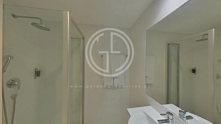 Apartamento T2 para Venda em Quarteira Foto 49