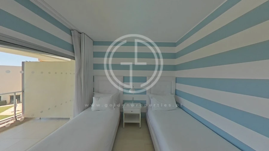 Apartamento T2 para Venda em Quarteira Foto 80