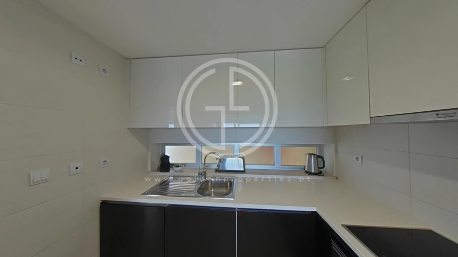 Apartamento T2 para Venda em Quarteira Foto 38