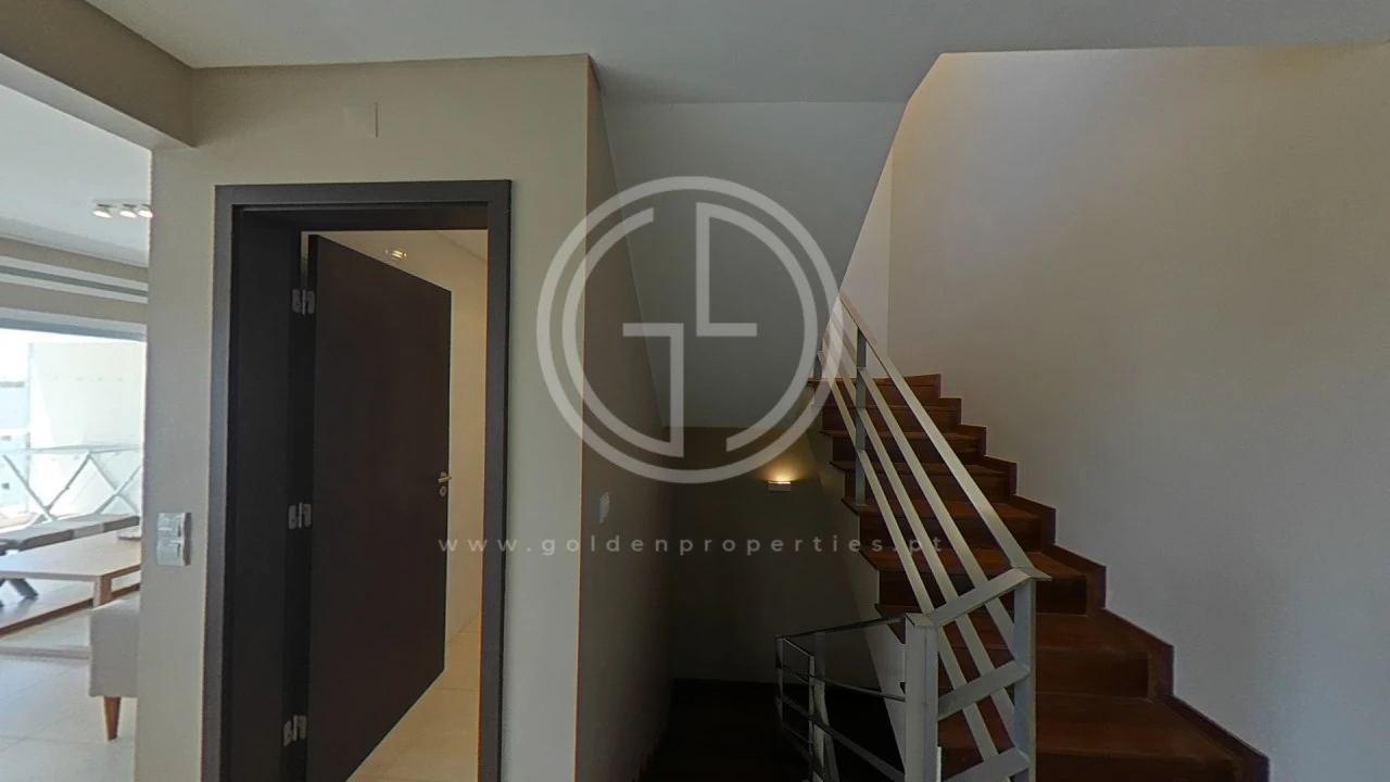 Apartamento T2 para Venda em Quarteira Foto 35