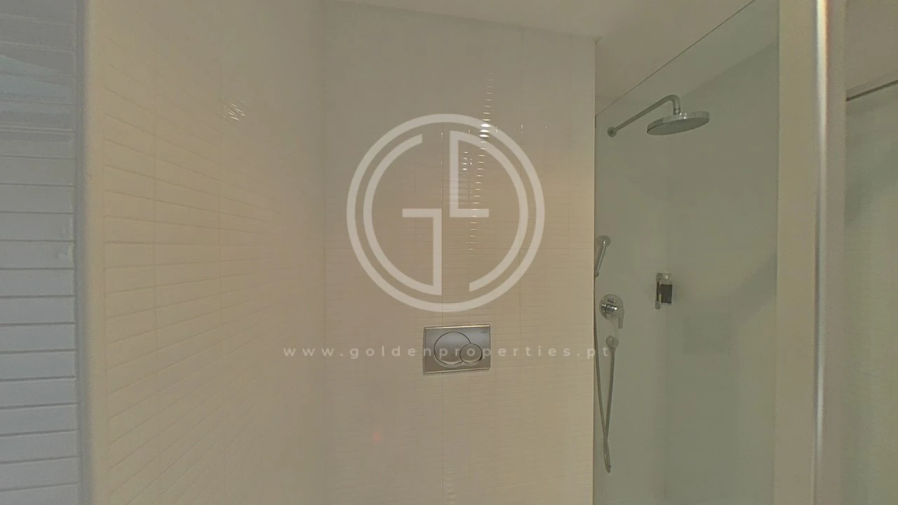 Apartamento T2 para Venda em Quarteira Foto 48