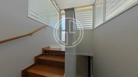 Moradia T3 para Venda em Quarteira