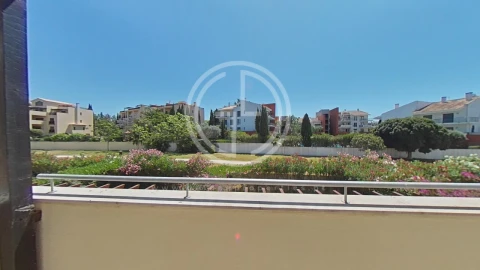 Moradia T3 para Venda em Quarteira