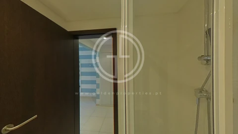 Moradia T3 para Venda em Quarteira