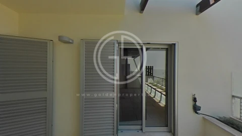 Moradia T3 para Venda em Quarteira