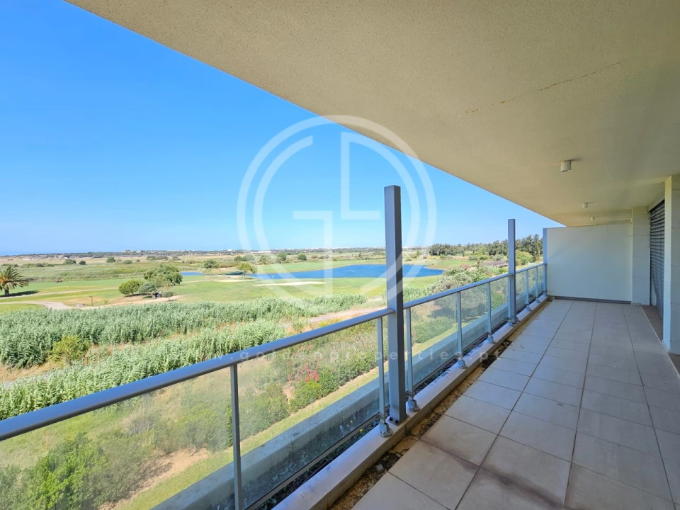 Apartamento T2 para Venda em Quarteira Foto 15