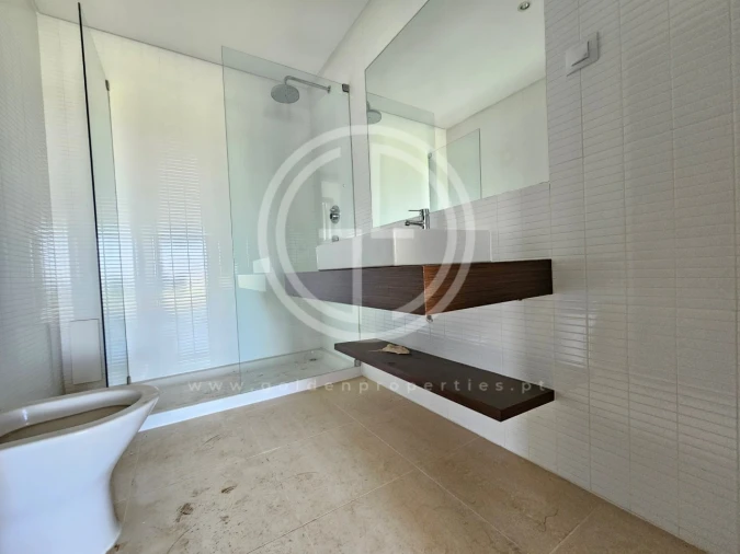 Apartamento T2 para Venda em Quarteira Foto 12