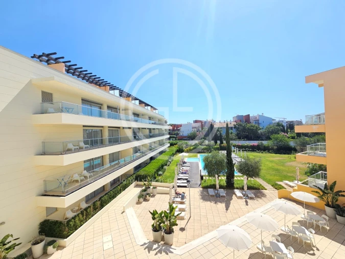 Apartamento T2 para Venda em Quarteira Foto 14