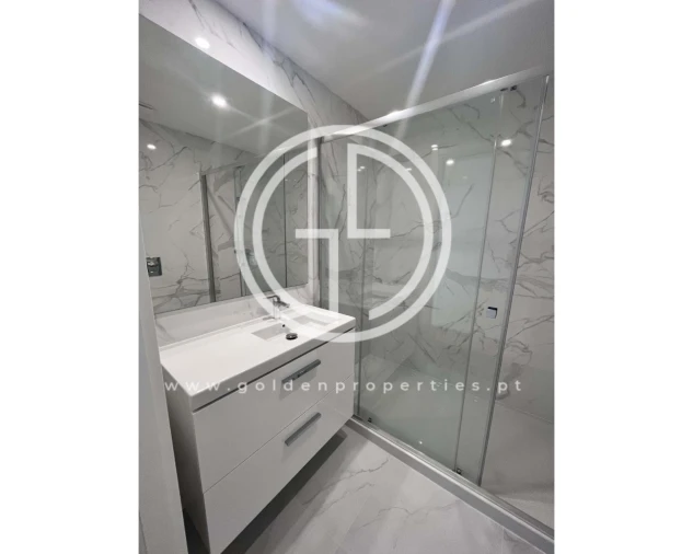 Apartamento T3 para Venda em Albufeira e Olhos de Água Foto 12