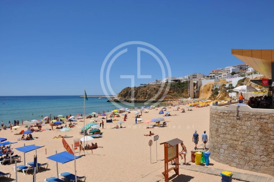 Moradia T3 para Venda em Albufeira e Olhos de Água Foto 19