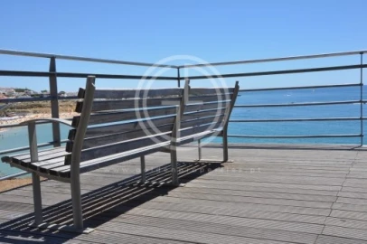 Moradia T3 para Venda em Albufeira e Olhos de Água