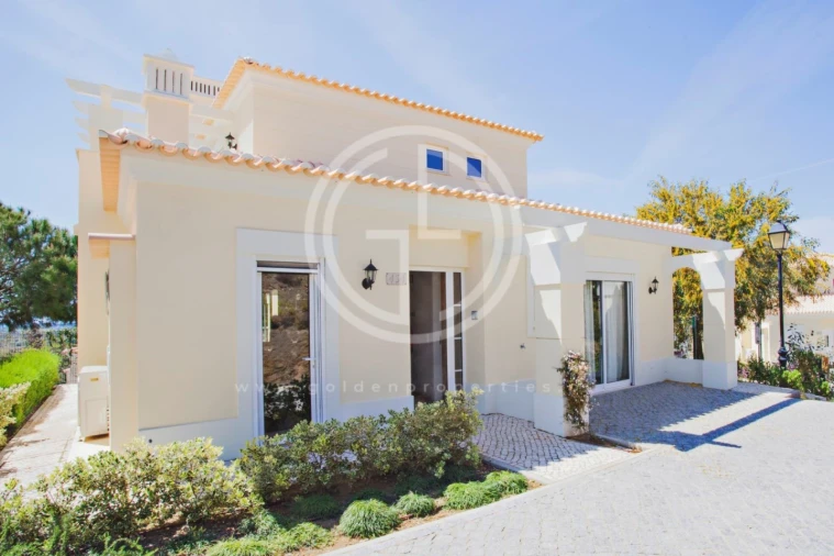 Moradia T3 para Venda em Castro Marim Foto 11