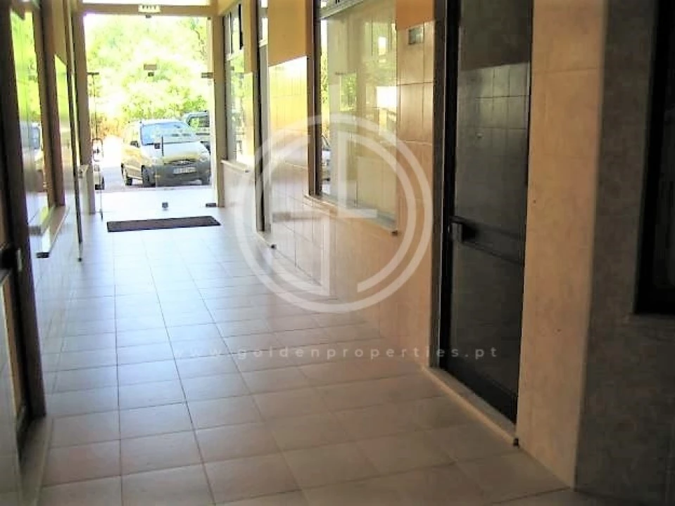 Loja para Venda em Ferragudo Foto 9